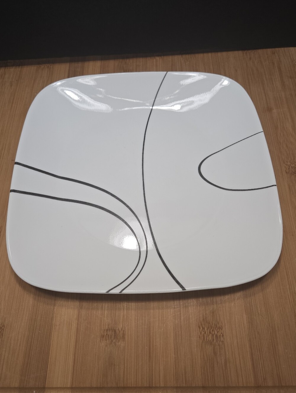Corelle SIMPLE LINES Black Lines Square Dinner Plate  10.5"